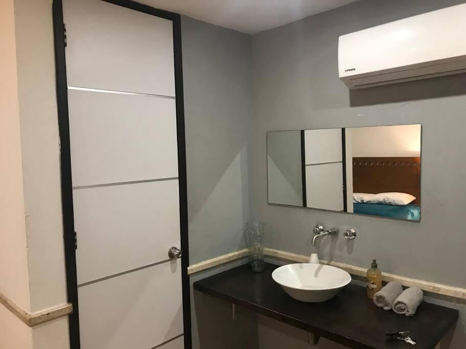 Comfortable And Central Cancun Apartment Buitenkant foto